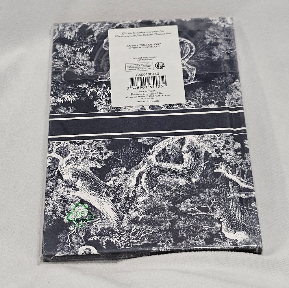 Dior Notebook - Picture 4 of 4